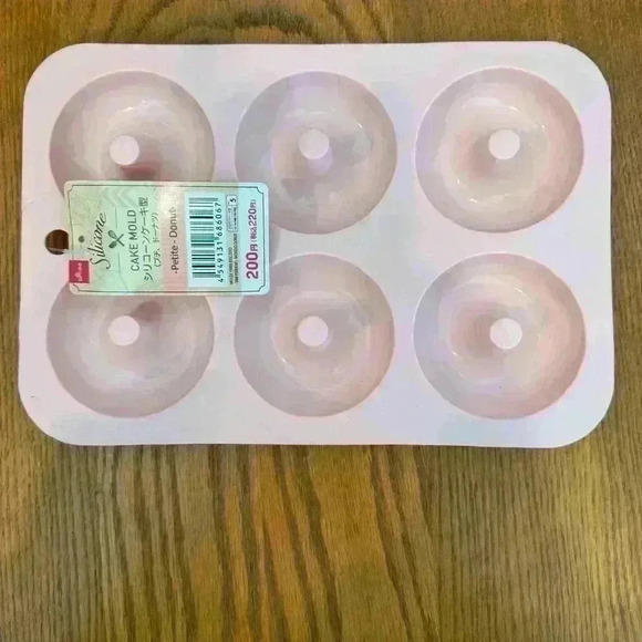 🌈 6/$60, NWT, Pink, Speckles, Donut Silicon Pan, Pink, 10” X 7” - Picture 6 of 6